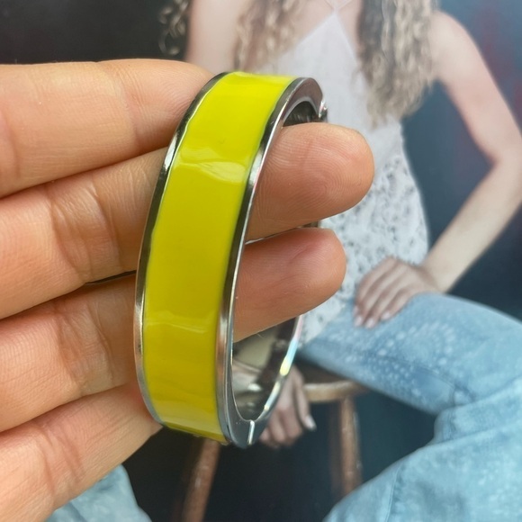 J crew  bold bangle - Picture 3 of 4